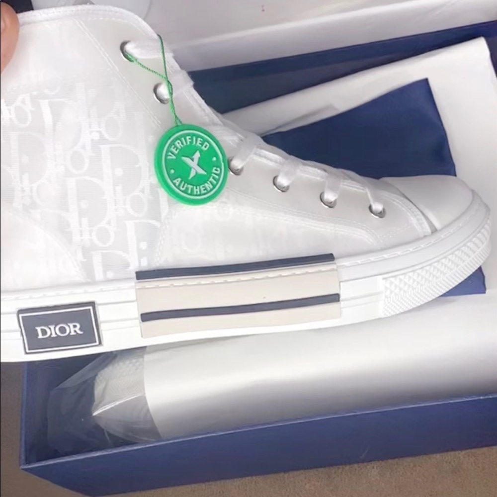 Dior Converse